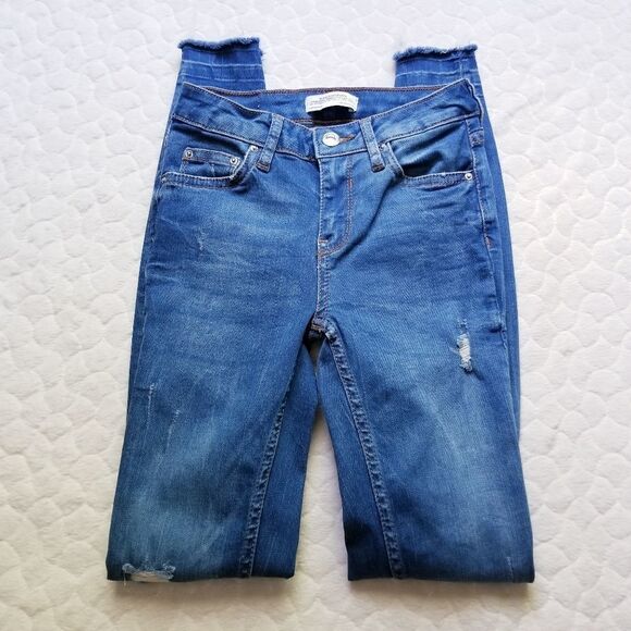 Zara denim skinny jeans distressed ripped raw hem - Picture 2 of 9